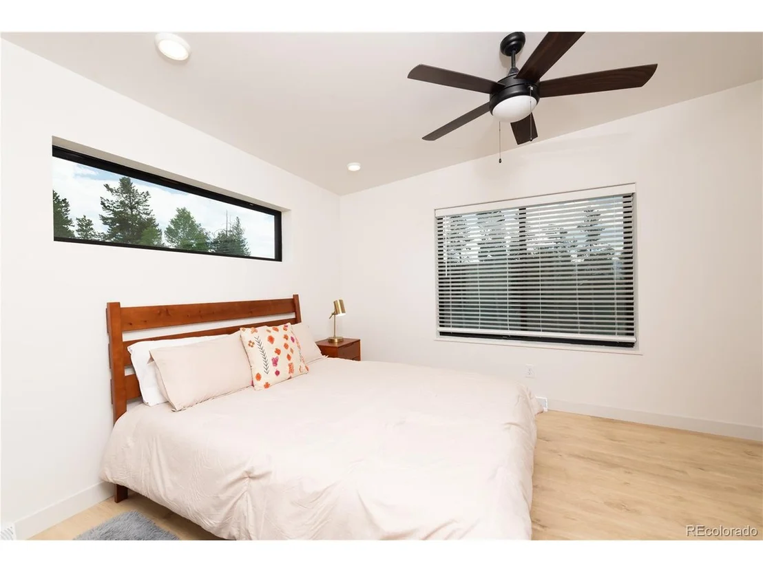 Photo of 853 Ferret Ln