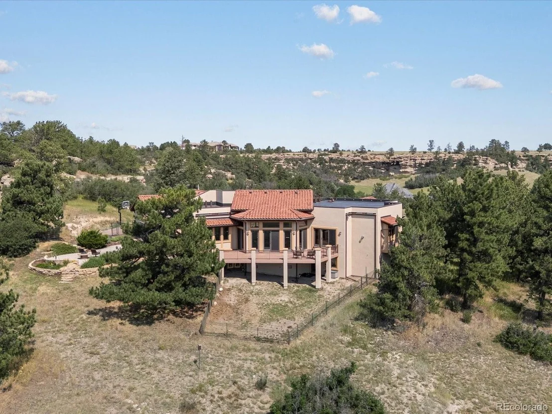 Photo of 1611 Castle Pointe Dr