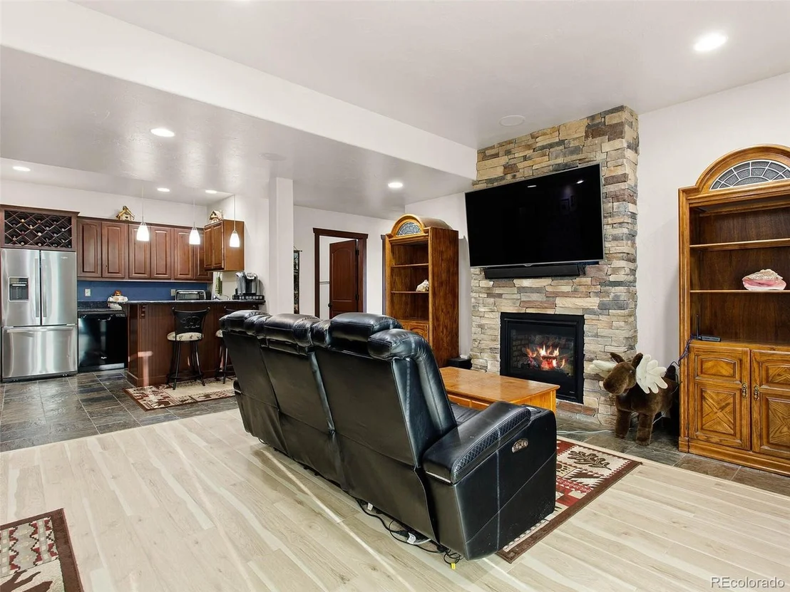 Photo of 98 Valley View Ln