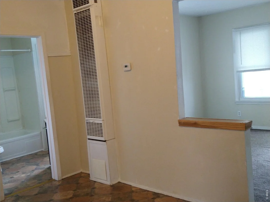 Photo of 226 N 7th Ave