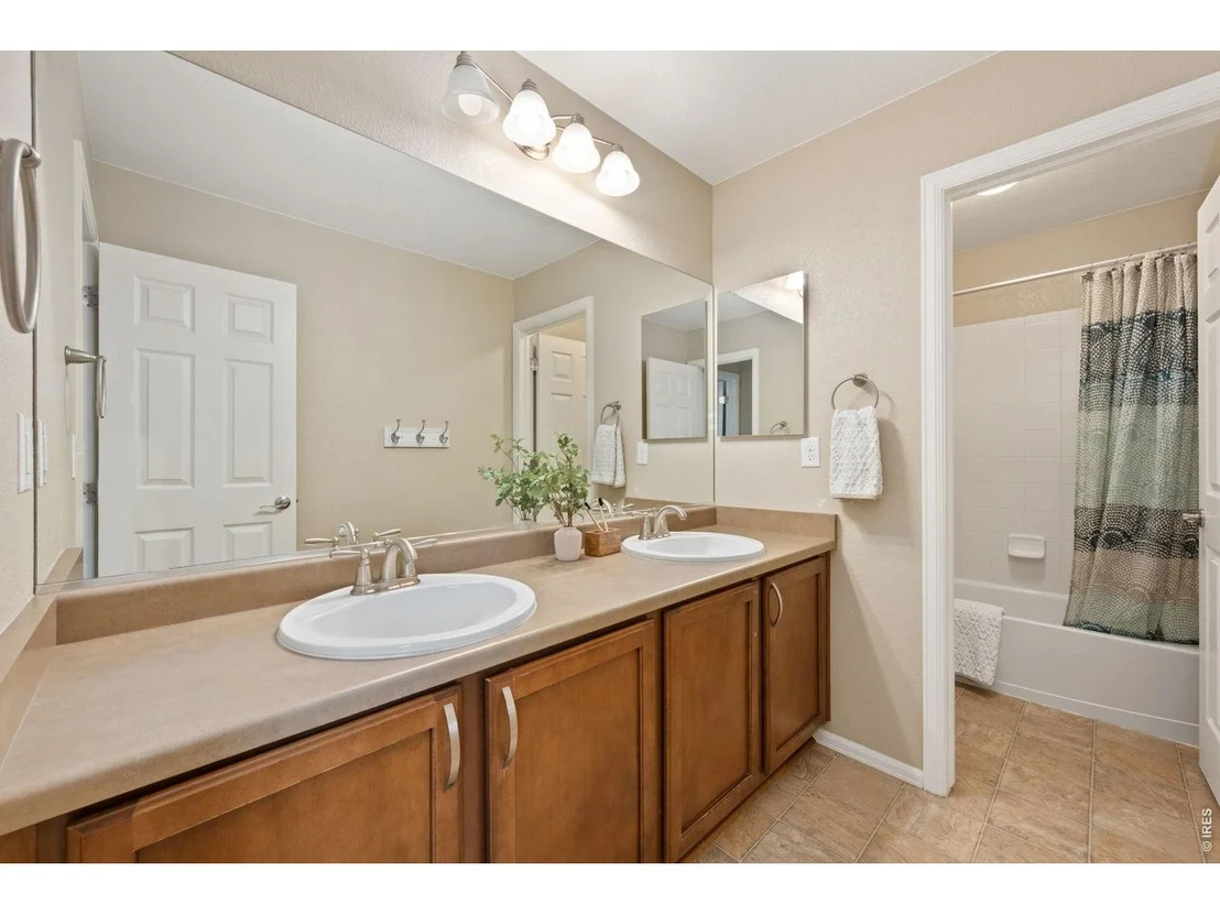 Photo of 6363 Spring Valley Rd