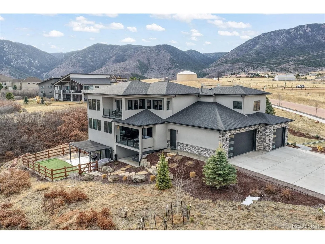 Photo of 3655 Mesa Top Dr