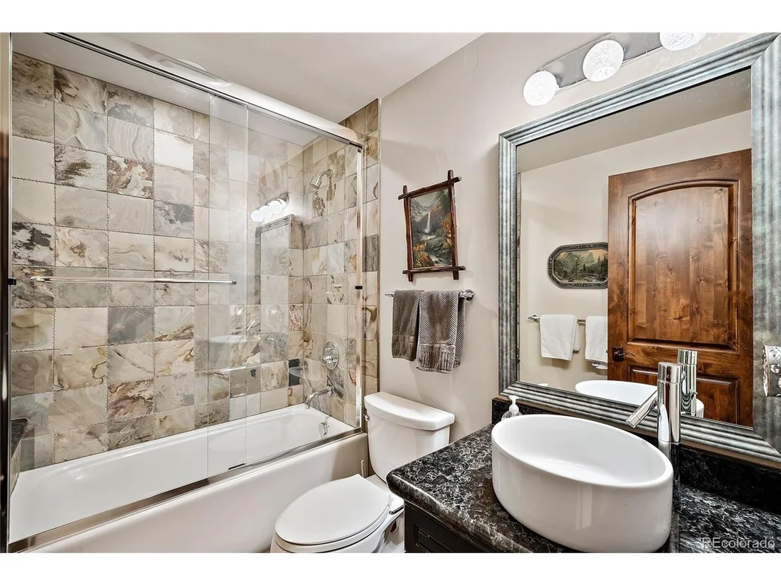 Photo of 177 Peerless Dr