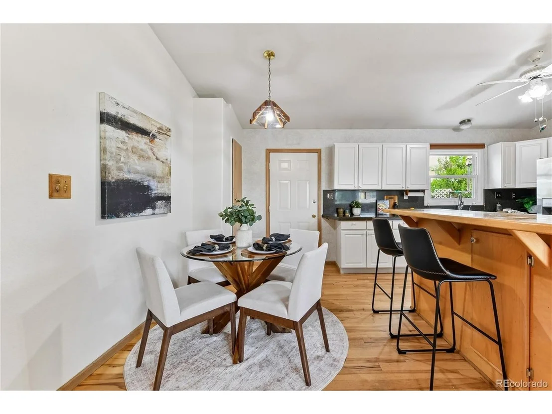 Photo of 100 Flora Ct