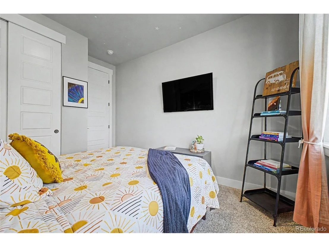 Photo of 6881 Cattails Dr