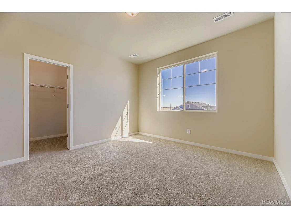 Photo of 42953 Colonial Trail