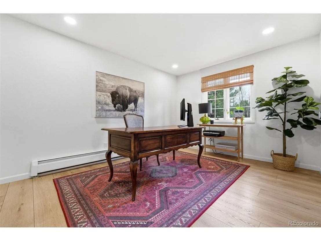 Photo of 4422 Pali Way