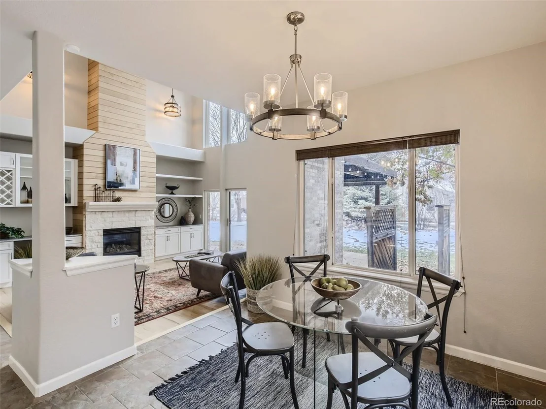 Photo of 1031 Willow Creek Cir
