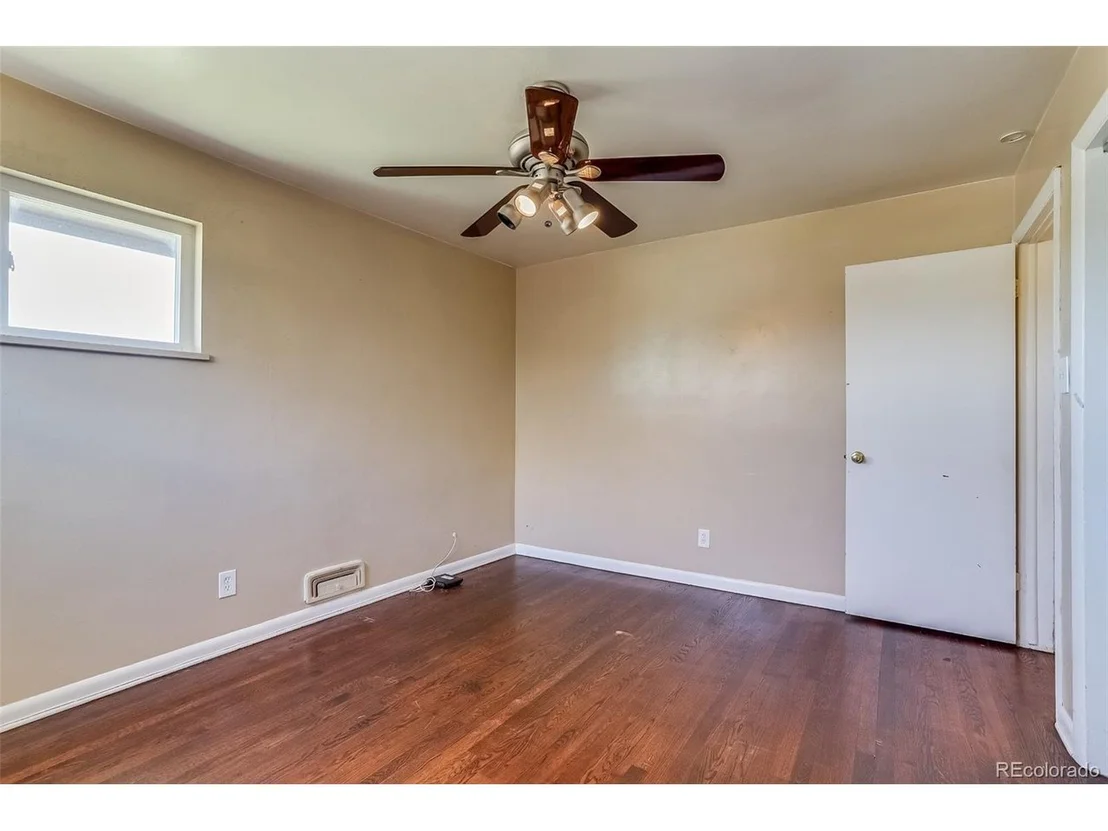 Photo of 3685 Jasmine St