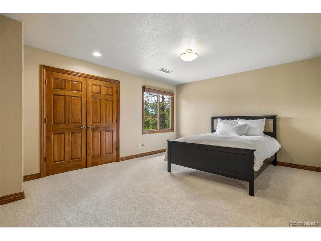 Photo of 2376 Trails End