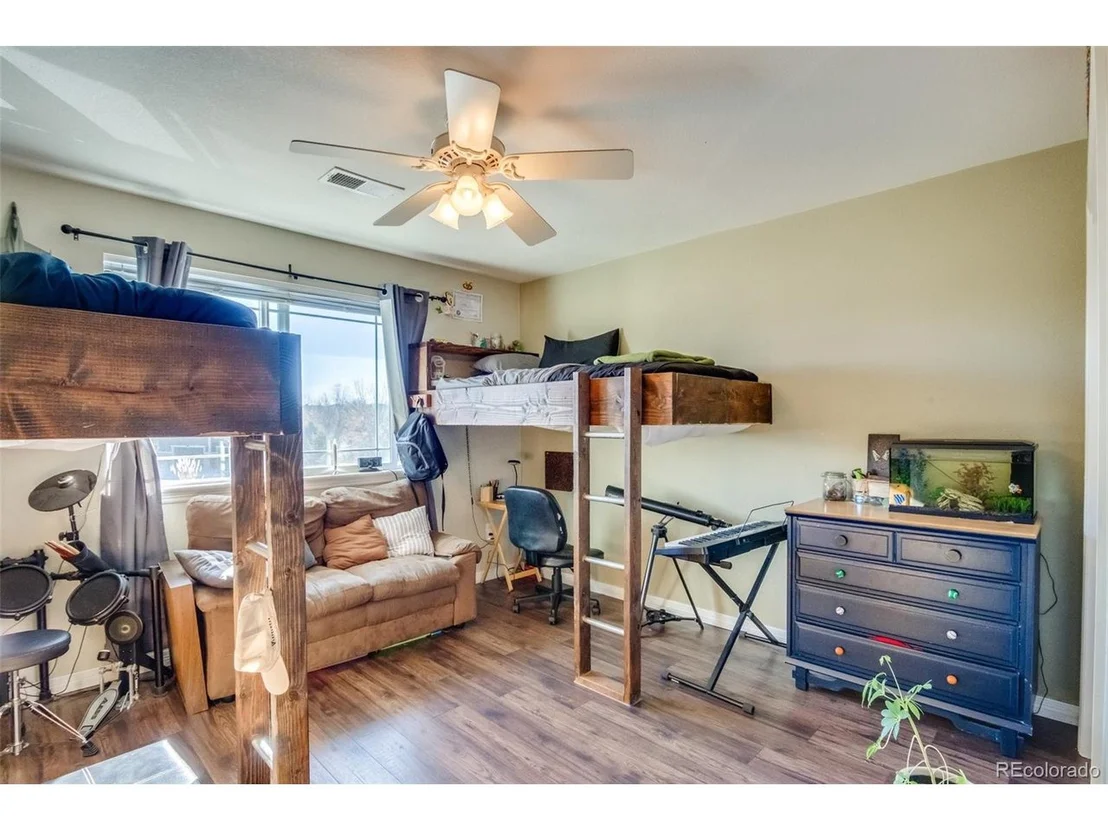 Photo of 16263 Olive Way