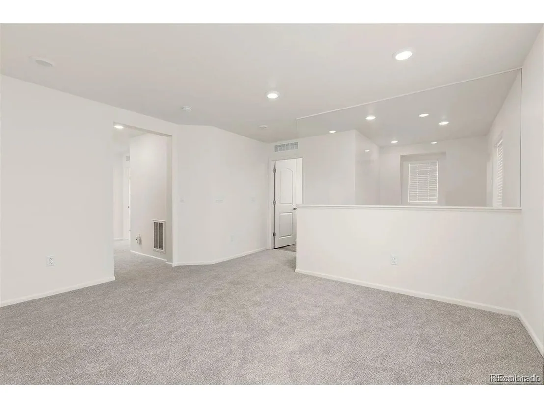 Photo of 12882 Crane River Dr