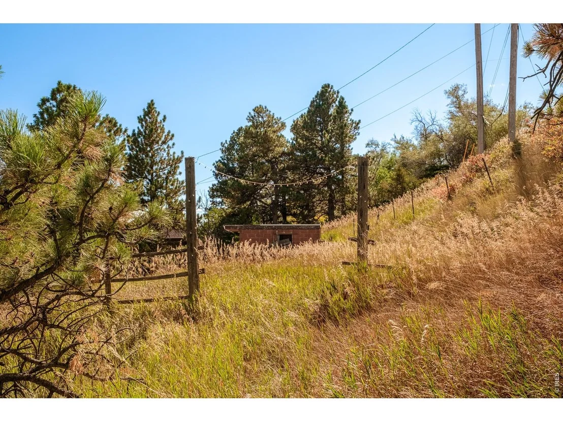 Photo of 6365 Red Hill Rd