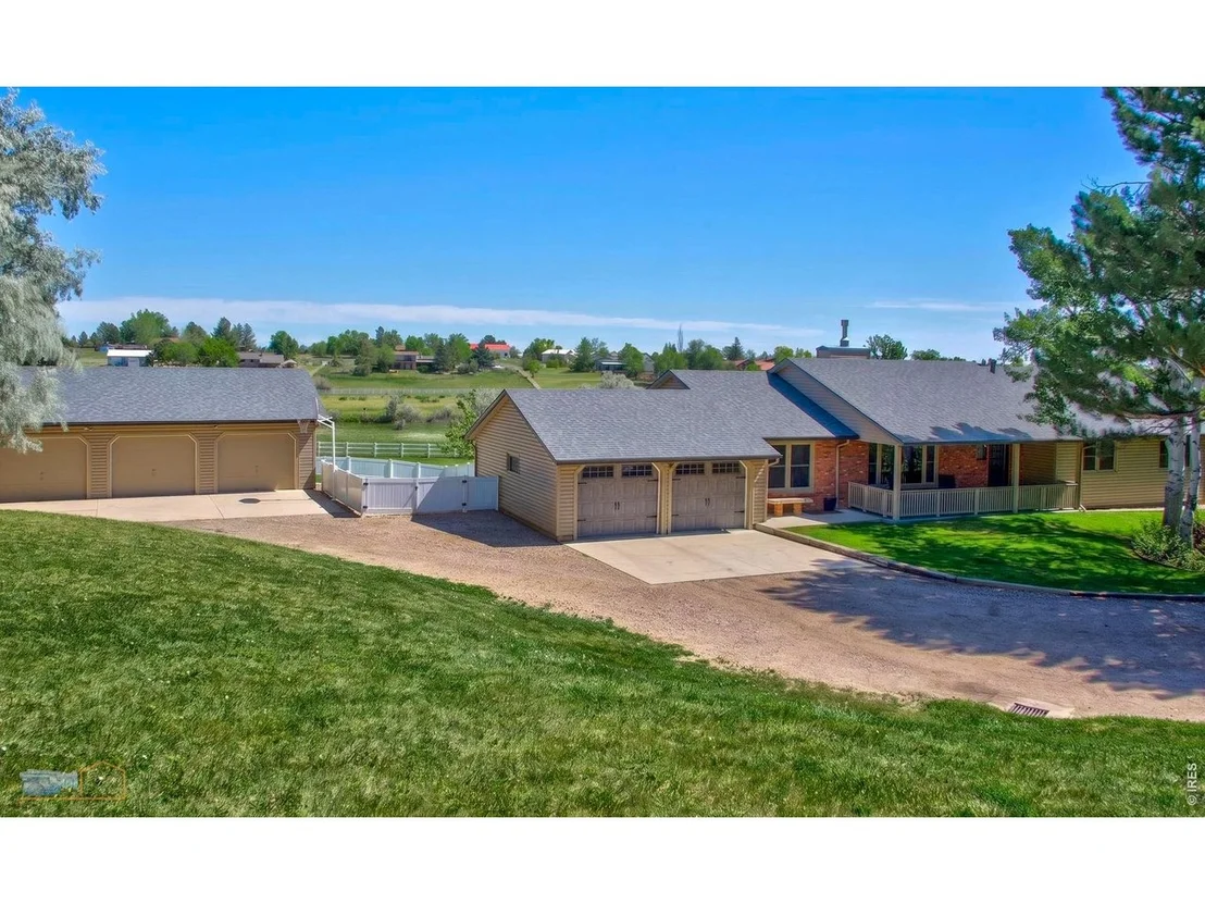 Photo of 3000 Martingale Dr