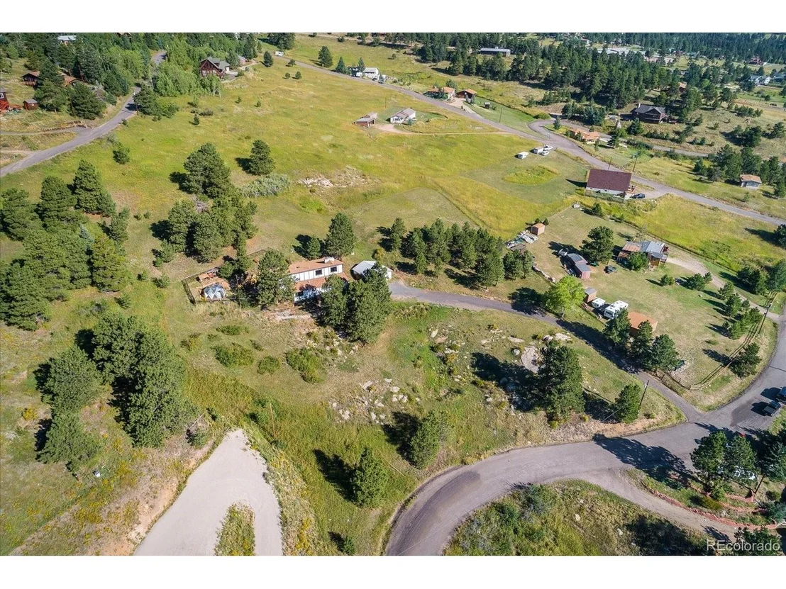 Photo of 11017 Circle Dr
