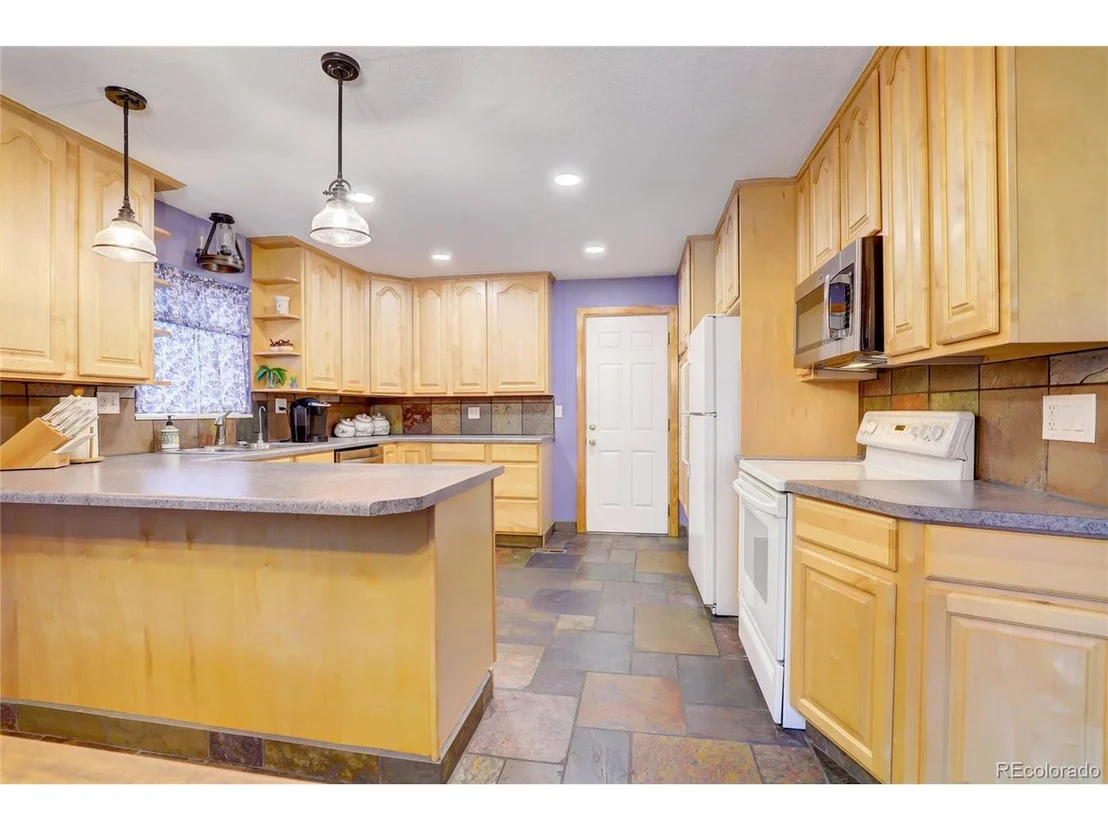 Photo of 8300 W 72nd Pl