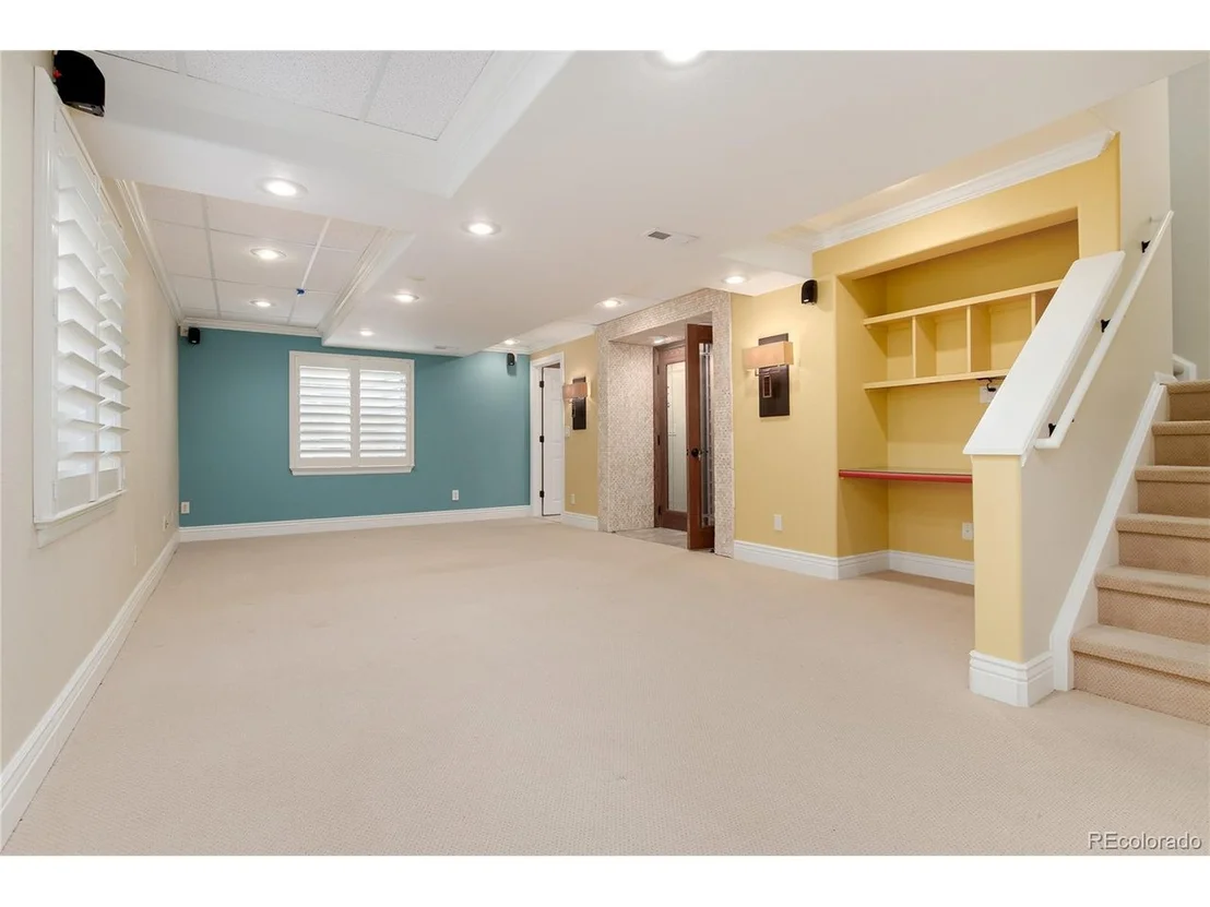Photo of 10039 Blackbird Cir