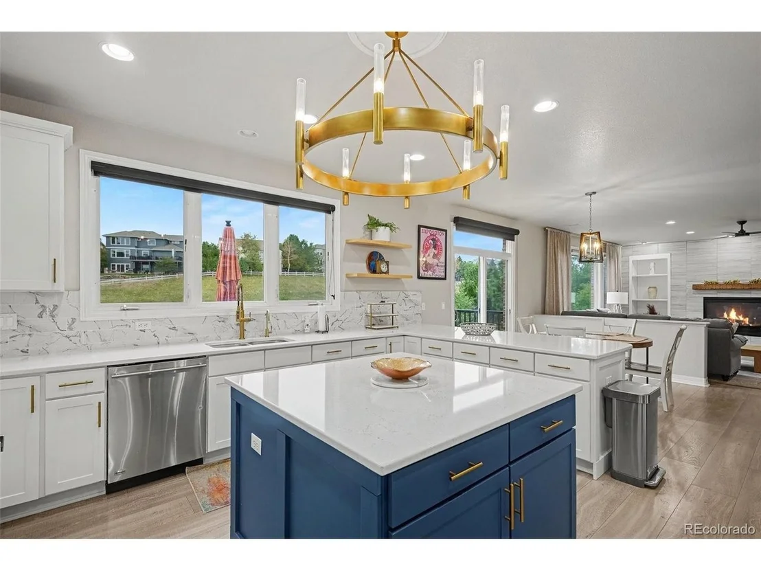 Photo of 6950 Esperanza Dr