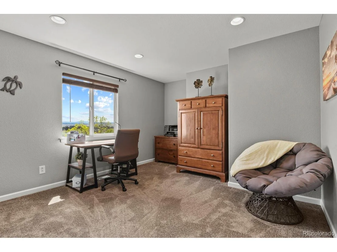 Photo of 21018 Saddleback Cir