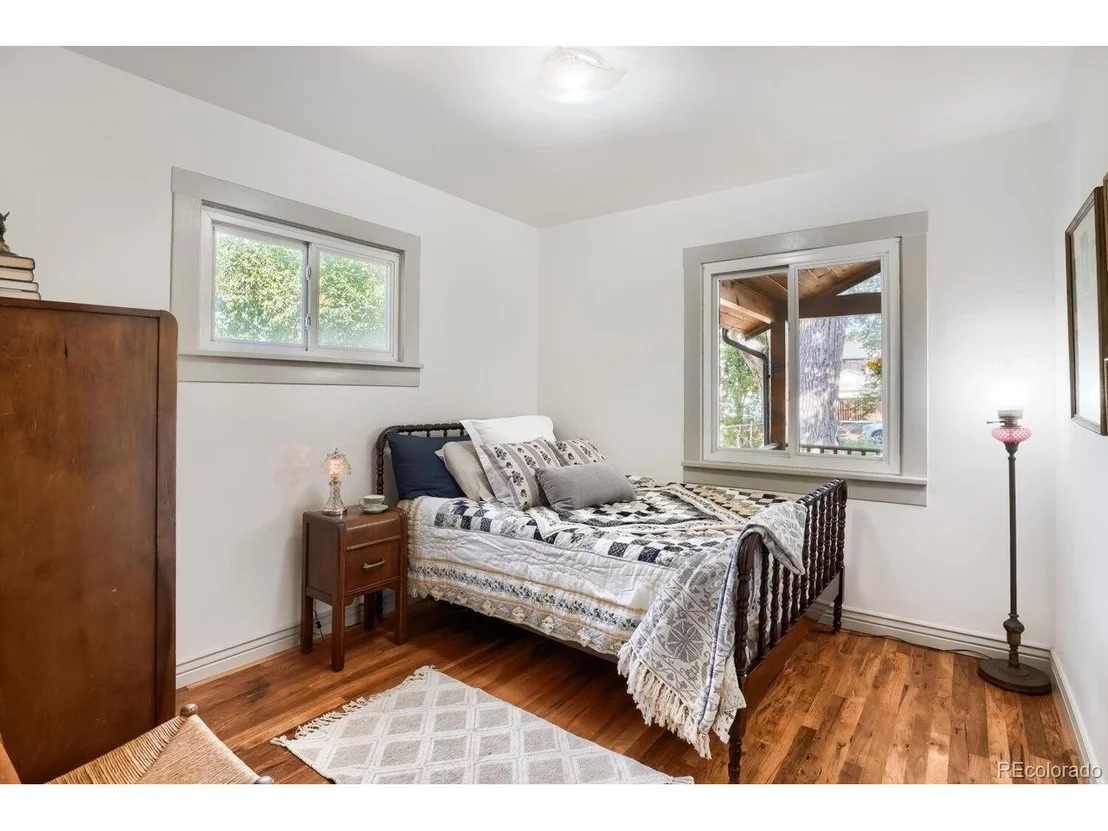 Photo of 5341 Primrose Ln