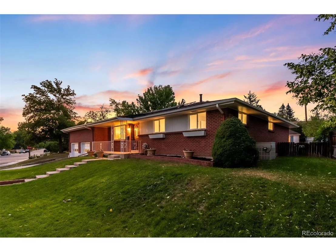 Photo of 5947 W 65th Ave