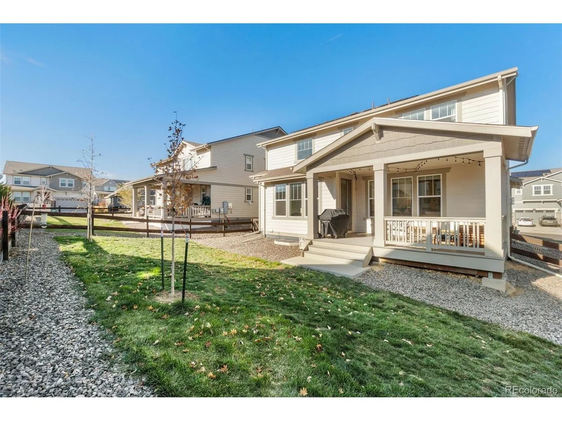 Photo of 810 Compass Dr