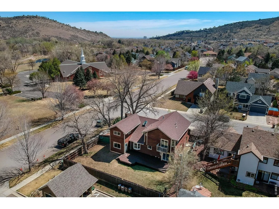 Photo of 202 Welch Dr