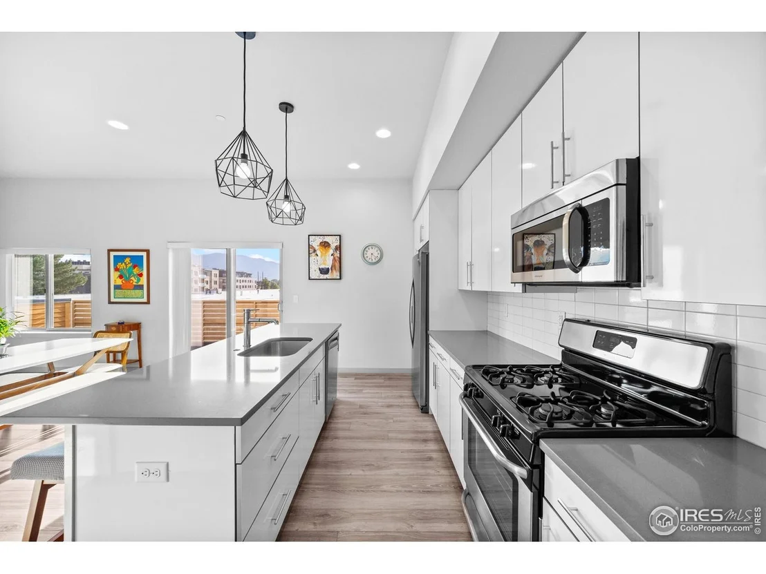 Photo of Unit 302 at 2445 Junction Pl
