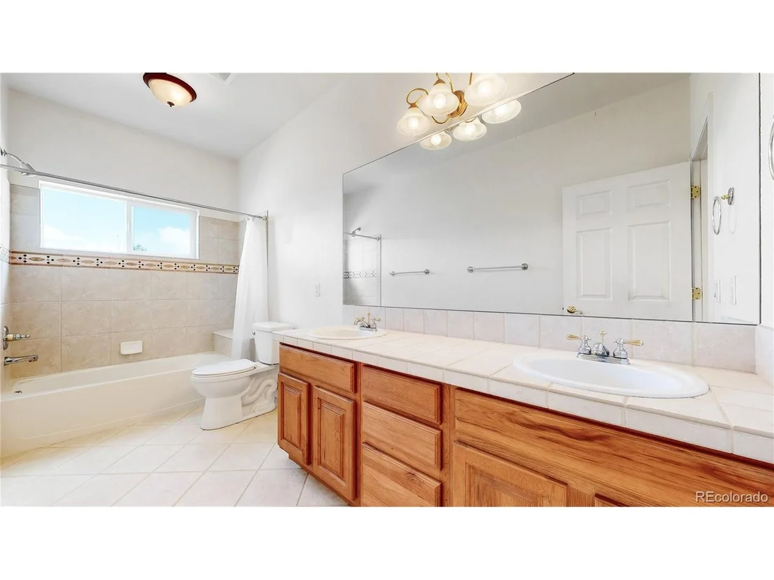 Photo of 5535 County Road 142