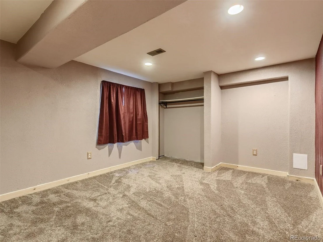 Photo of 5140 Mt St Vrain Ave