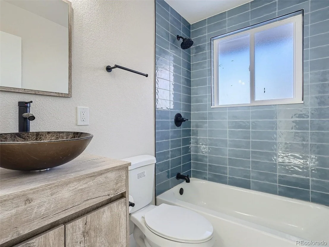 Photo of 6571 Benton Cir