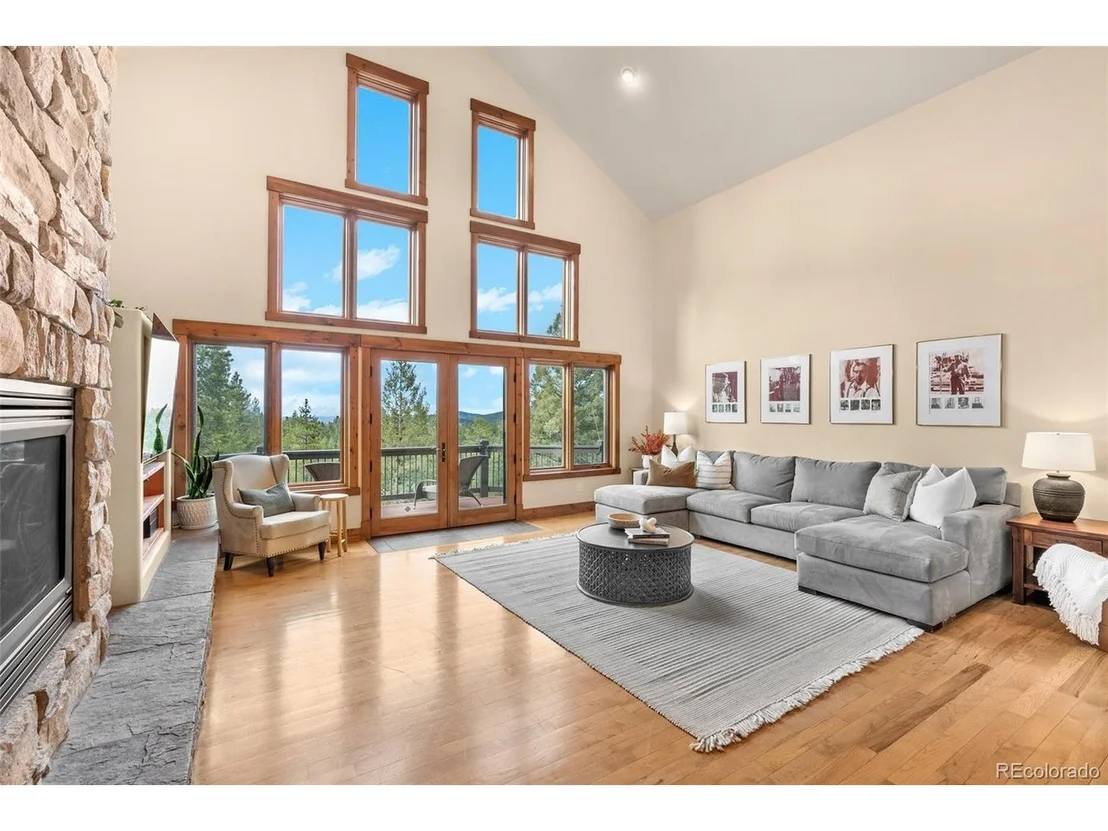 Photo of 11272 Belle Meade Dr