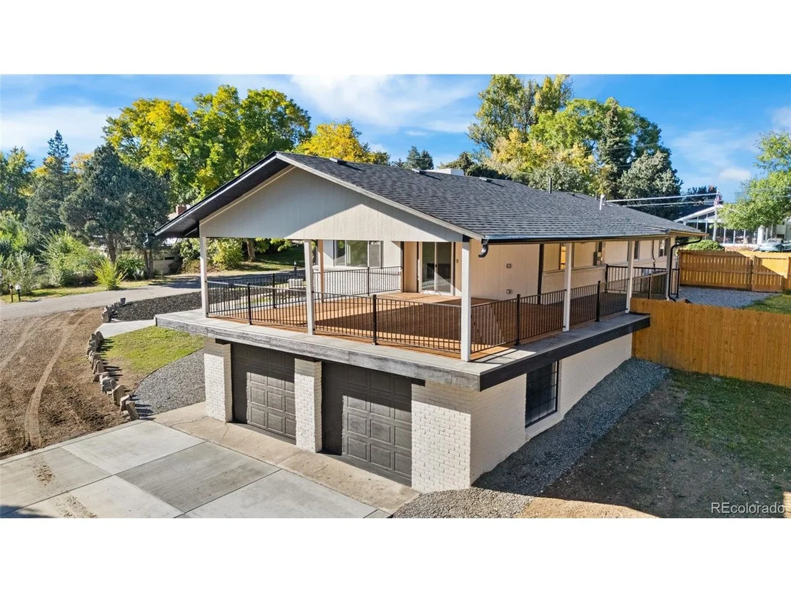 Photo of 7350 Field St