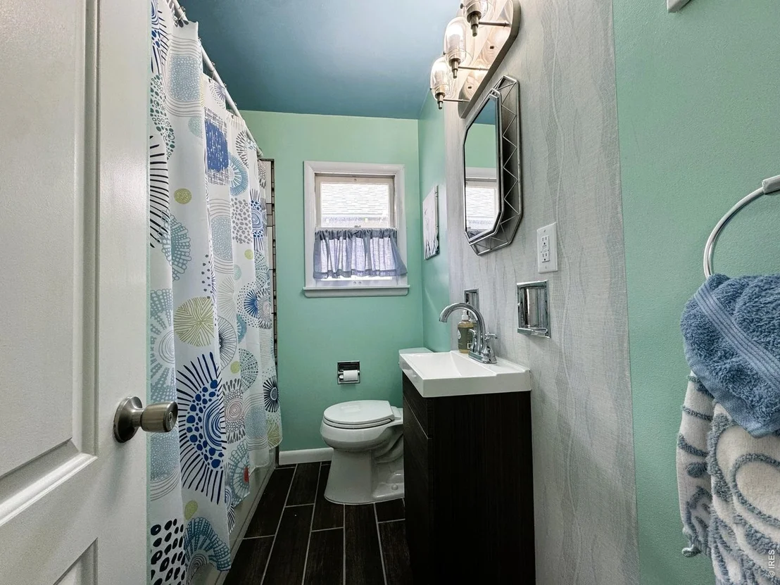 Photo of 402 Washington St