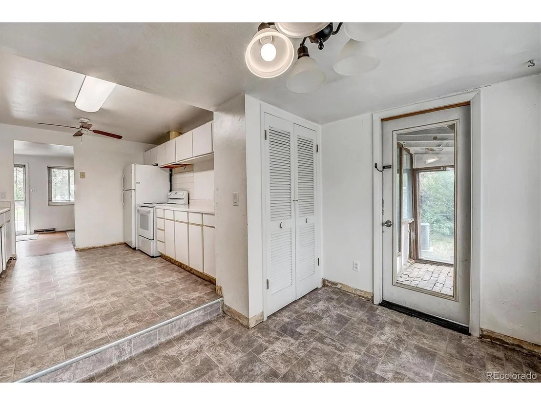 Photo of 231 Aspen Dr