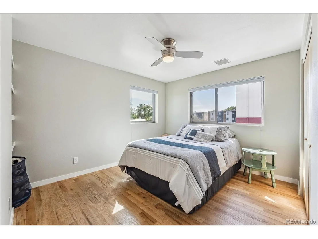 Photo of 6942 Juniper Ct