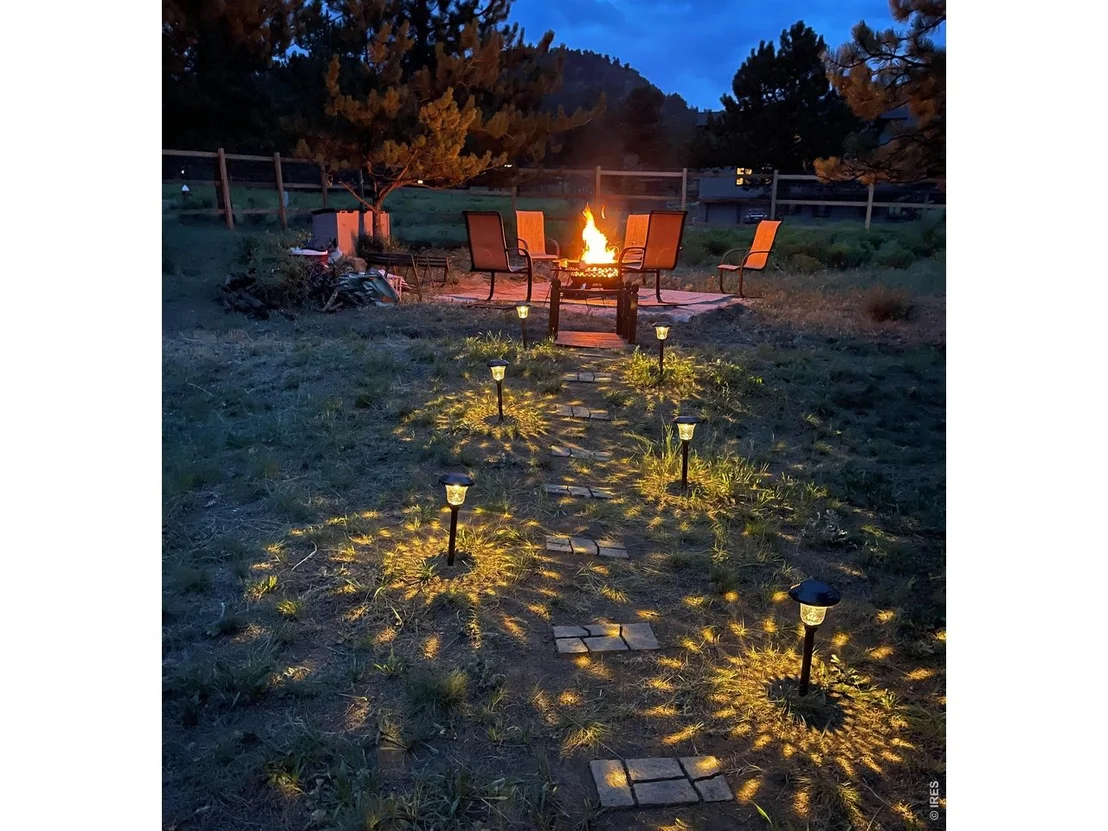 Photo of 820 Riverside Dr