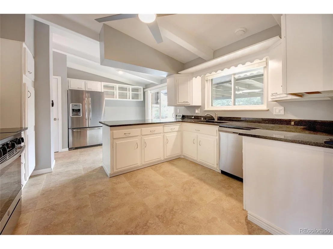 Photo of 1394 E Easter Cir