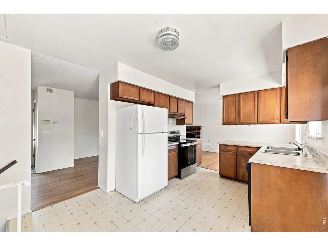 Photo of 1001 Waite Dr