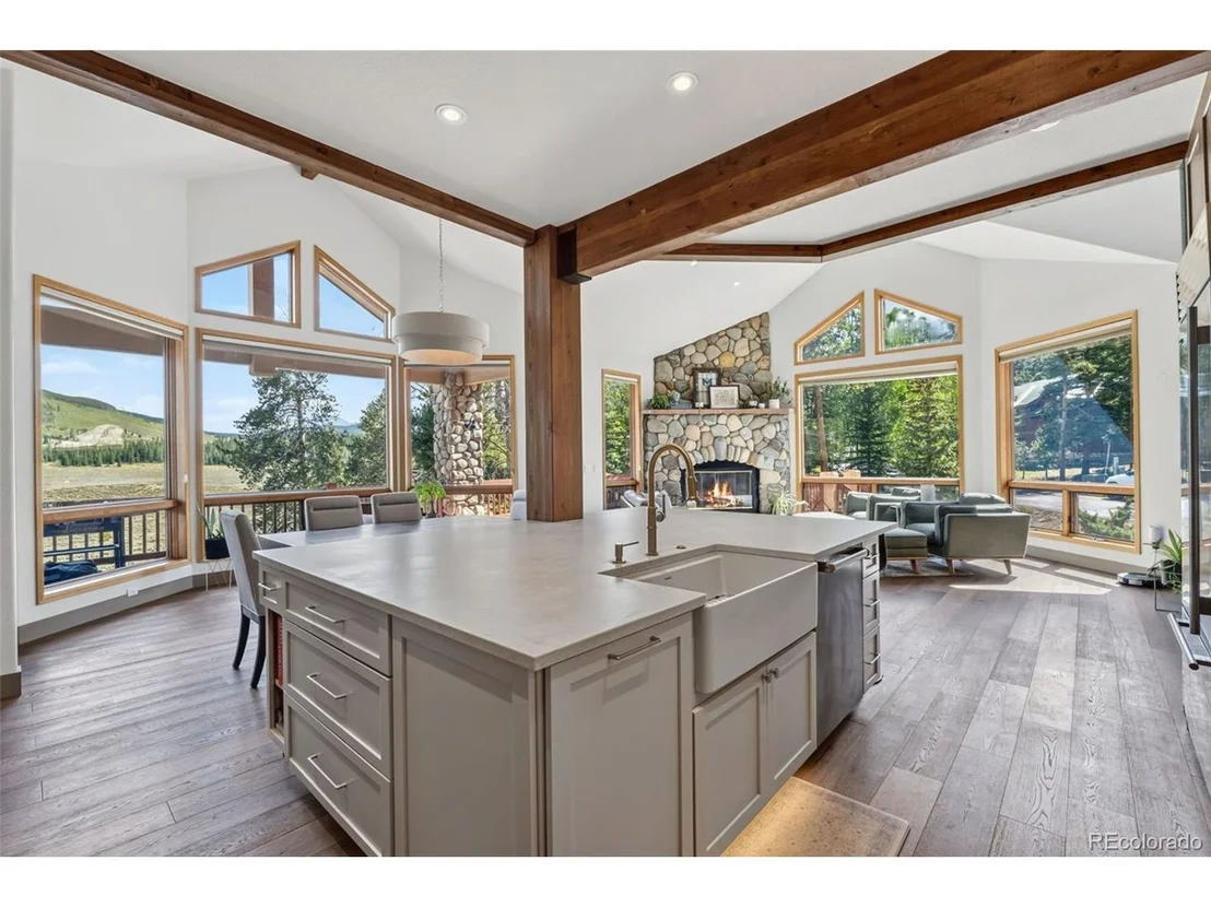 Photo of 28 Spruce Cir