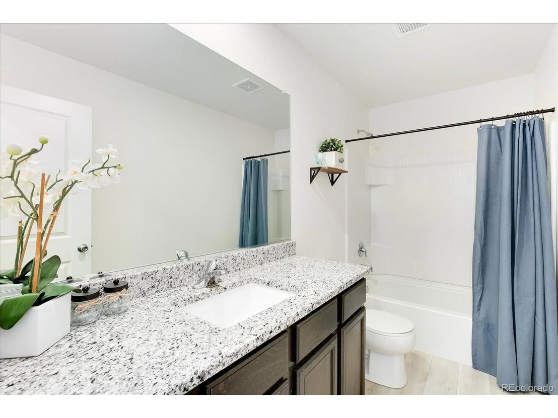 Photo of 47320 Clover Ave