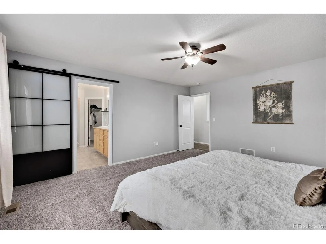 Photo of 490 Territory Ln