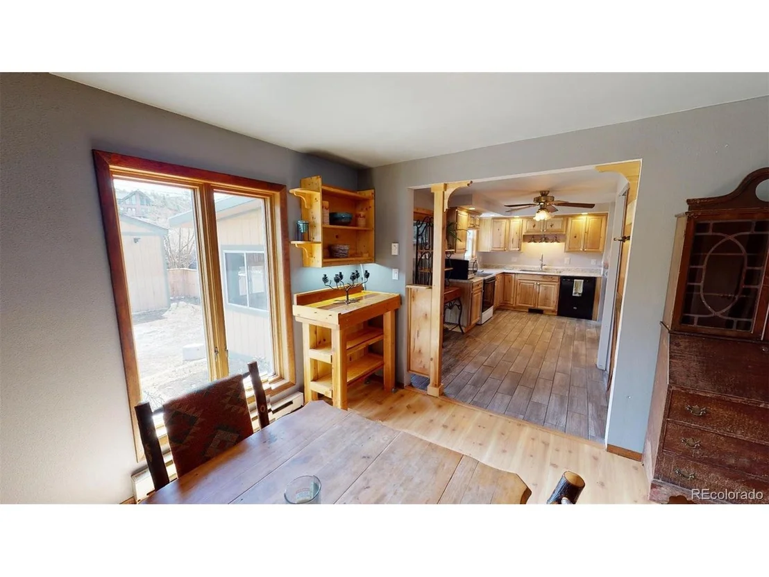Photo of 452 Cascade Cir