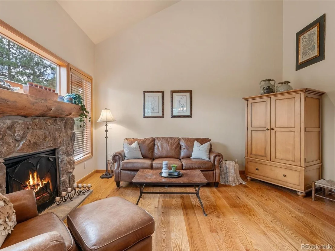 Photo of 27336 Mountain Park Rd