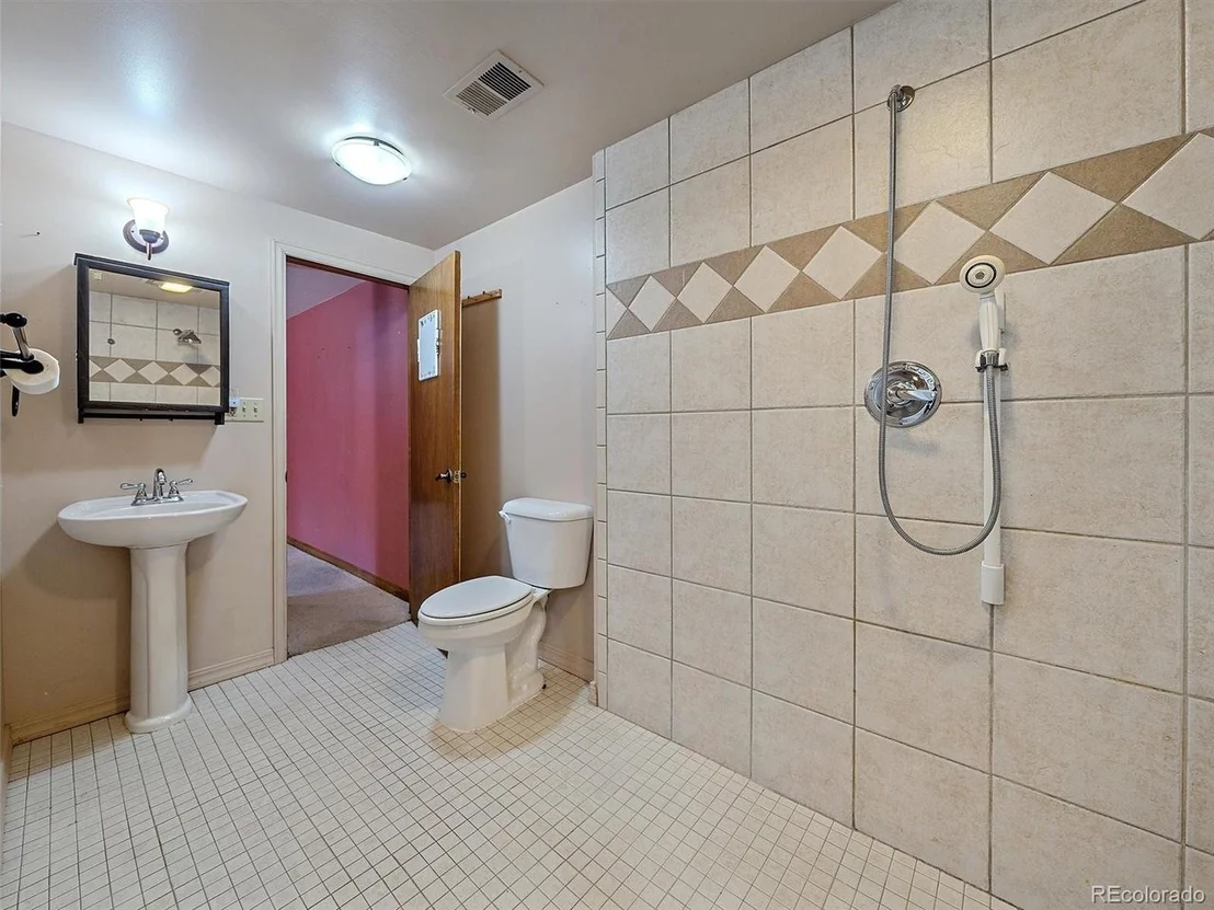 Photo of 11052 Lindsey Rd
