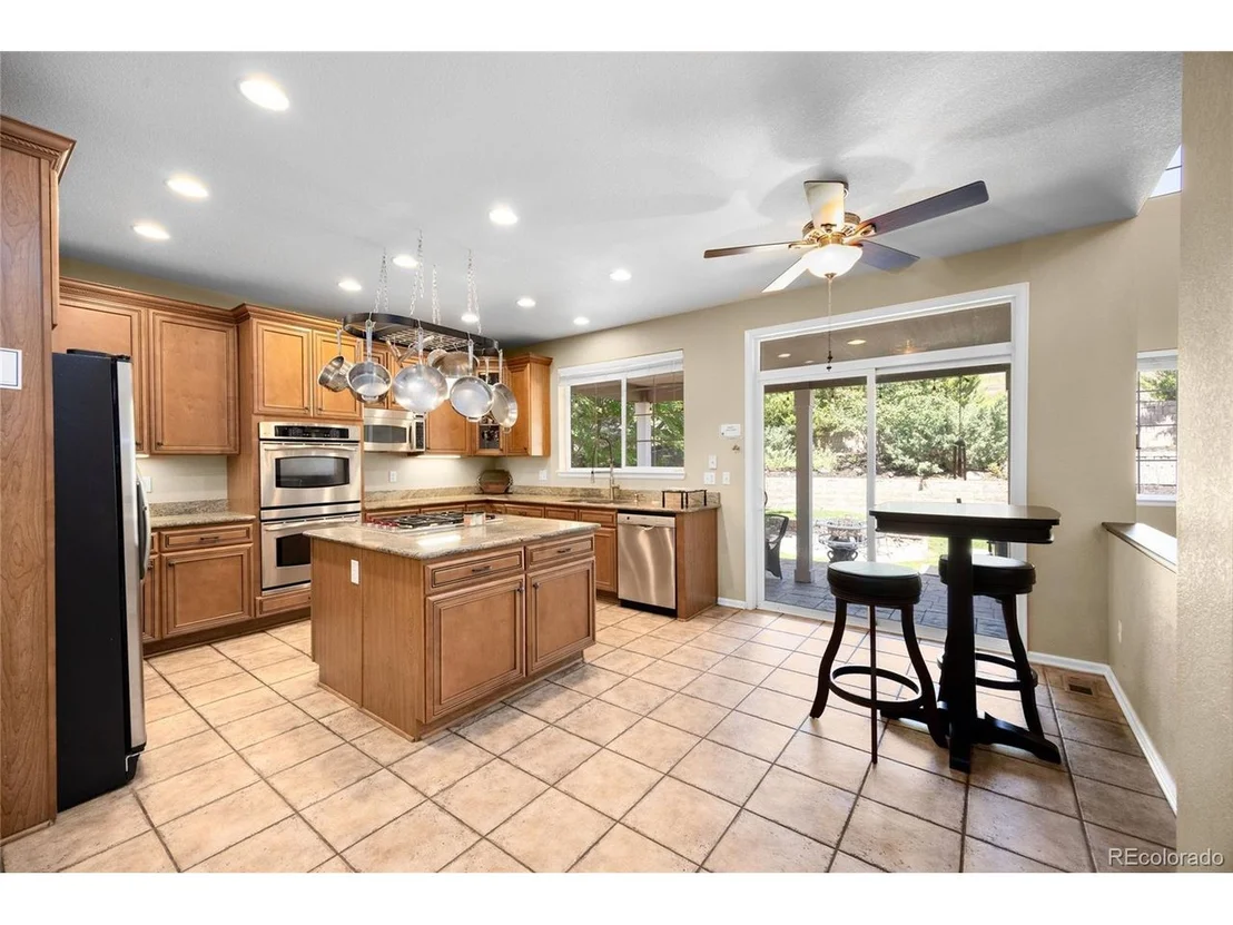 Photo of 6987 Esperanza Dr