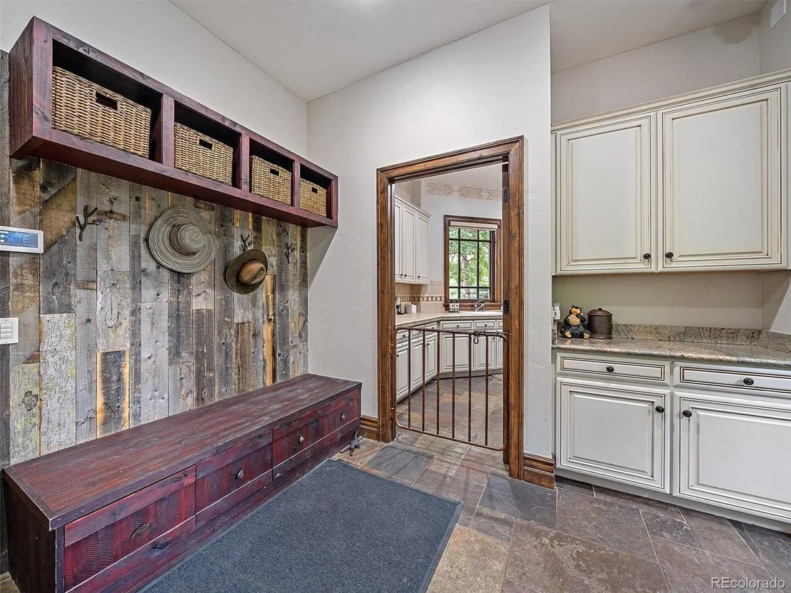 Photo of 33833 Deep Forest Rd