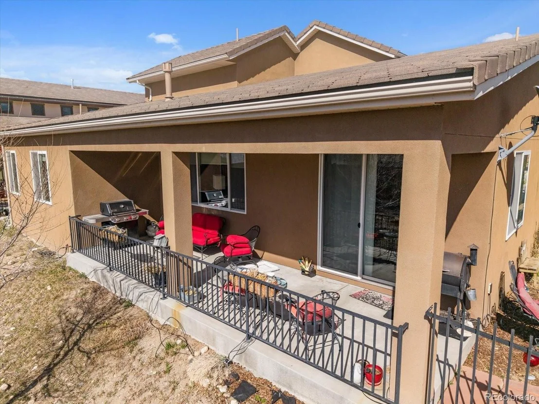 Photo of 210 Cottonwood Cir