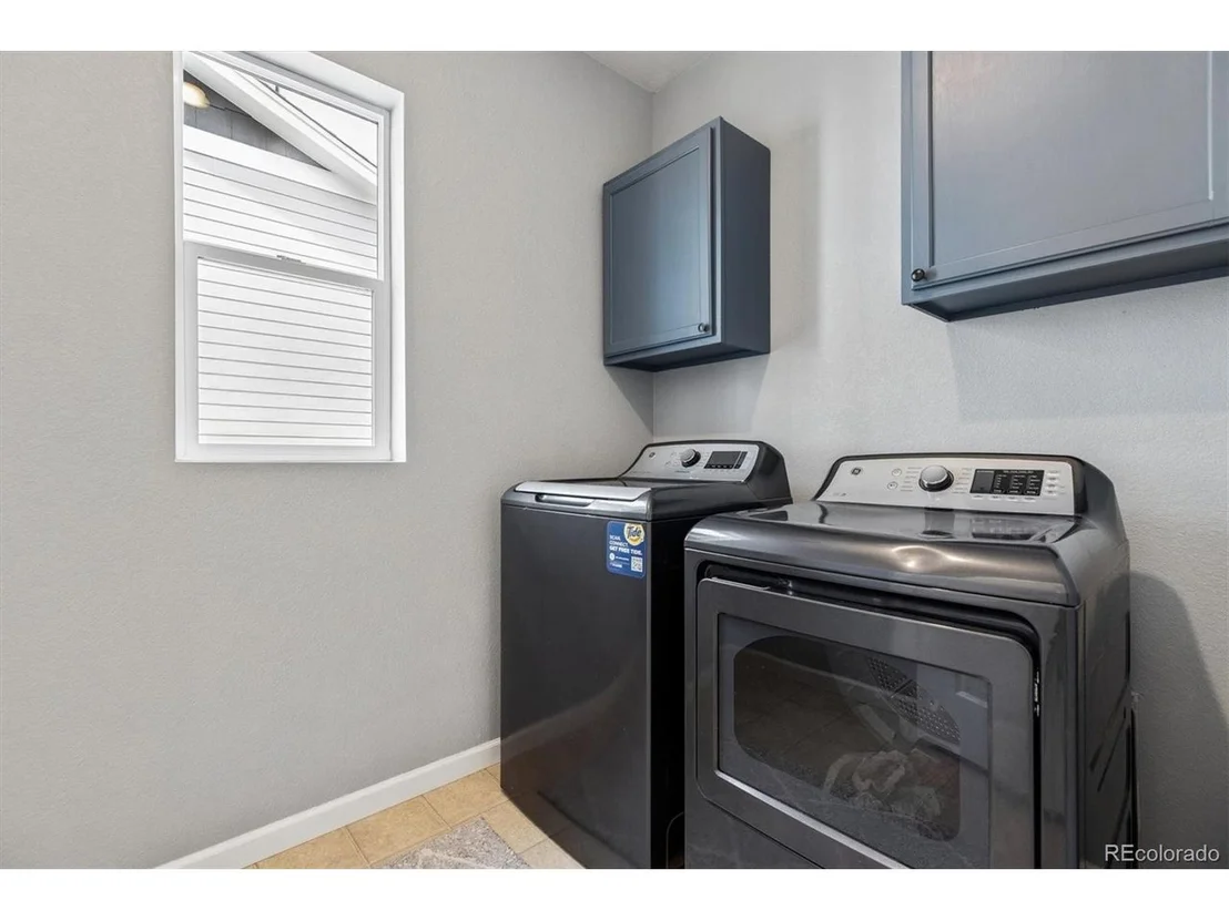 Photo of 4998 Basalt Ridge Cir