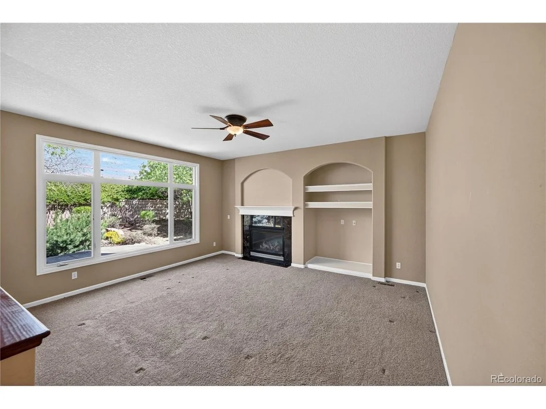 Photo of 6873 Esperanza Dr